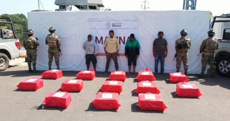 Ocho detenidos tras aseguramiento de 1.2 toneladas de sustancias prohibidas en Chiapas