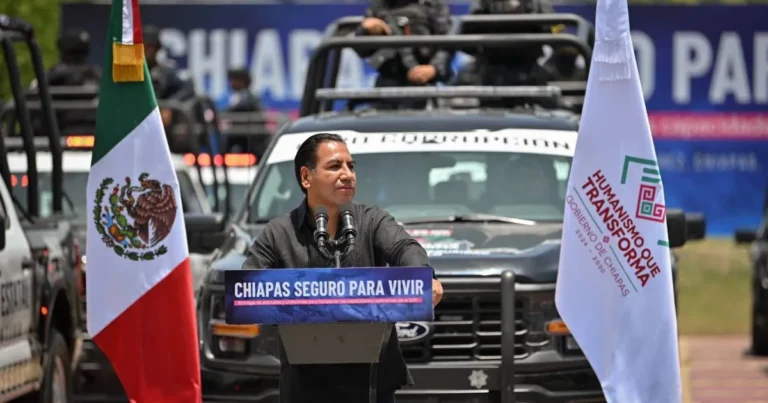 Gobierno de Chiapas entrega equipo nuevo para fortalecer la seguridad pública