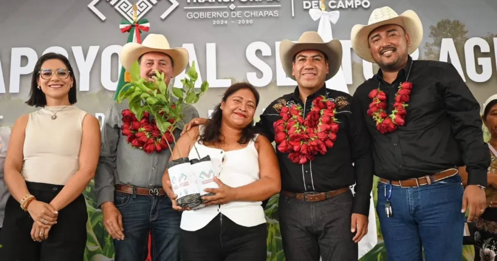 Eduardo Ramírez fortalece el campo, la salud y la educación en Emiliano Zapata