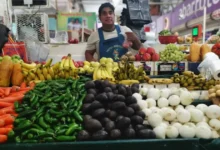 ventas en mercados de tuxtla caen hasta 50% por gastos de graduaciones y regreso a clases