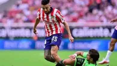 chivas vence a juárez con gol agónico de alvarado