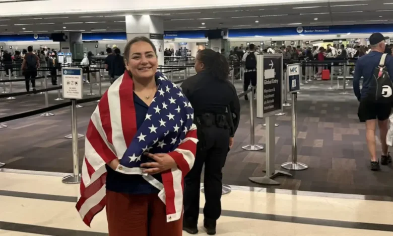 dena karari regresa a estados unidos tras 566 días retenida en irán