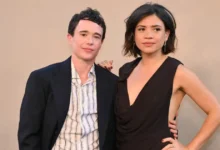 elliot page y julia shiplett reaparecen juntos en la alfombra roja de the odyssey