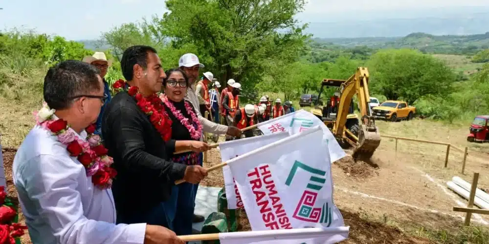 Gobierno de Chiapas impulsa obra de agua potable en Chiapilla
