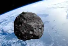 asteroide apophis se acercará a la tierra tiene el tamaño de la torre eiffel