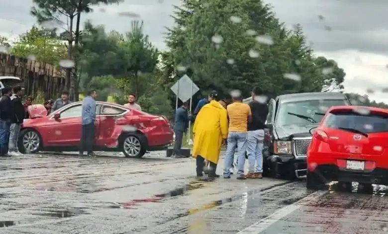 Accidente en carretera San Cristóbal-Teopisca deja cuatro personas lesionadas