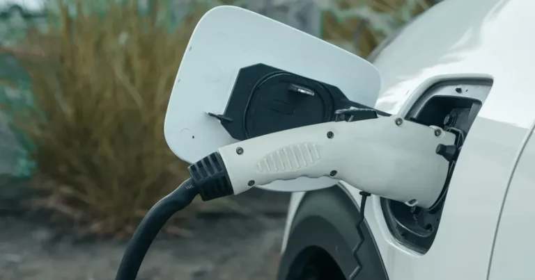 autos eléctricos elevan demanda de luz en hogares de chiapas