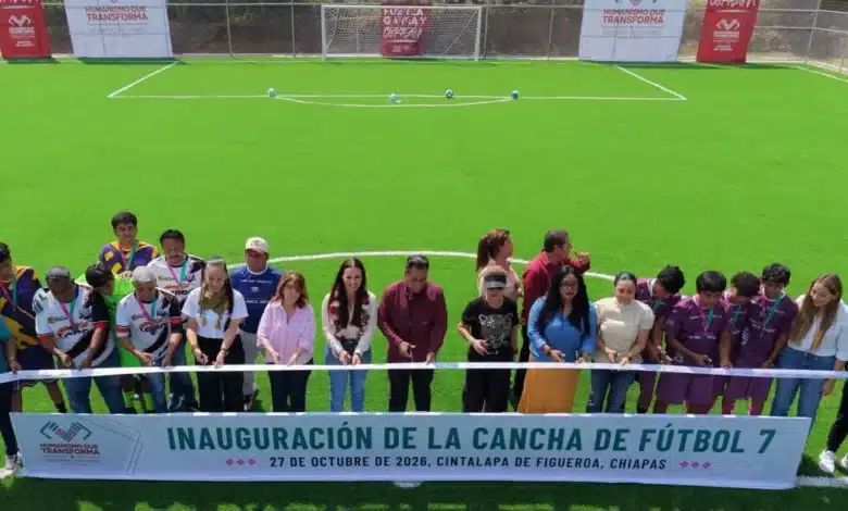 Gobierno de Eduardo Ramírez inaugura cancha de futbol 7 en Jornada de Prevención Social