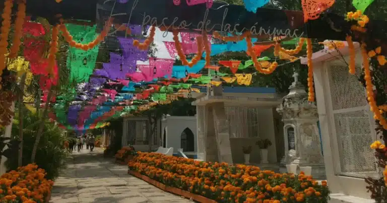 panteones de chiapas listos para recibir a miles de visitantes