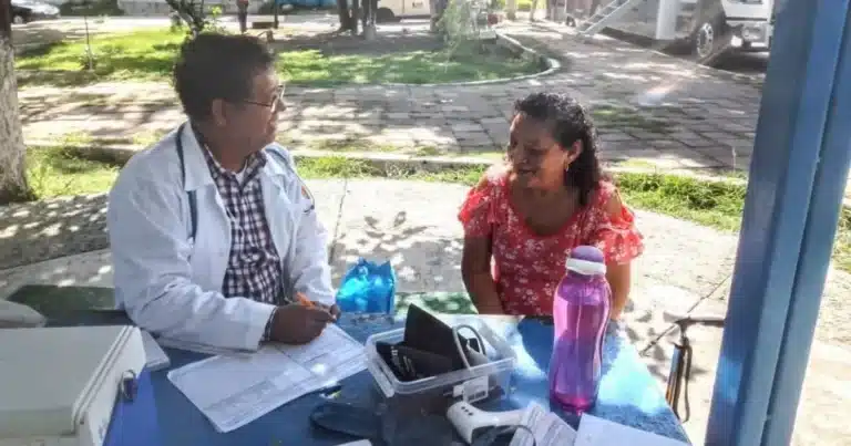 reconocerán a médicos destacados de chiapas con la medalla al mérito médico 2026
